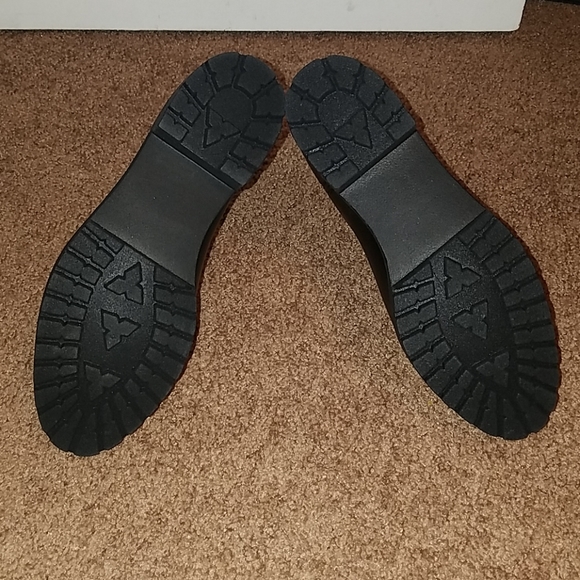 Booties - Picture 6 of 6